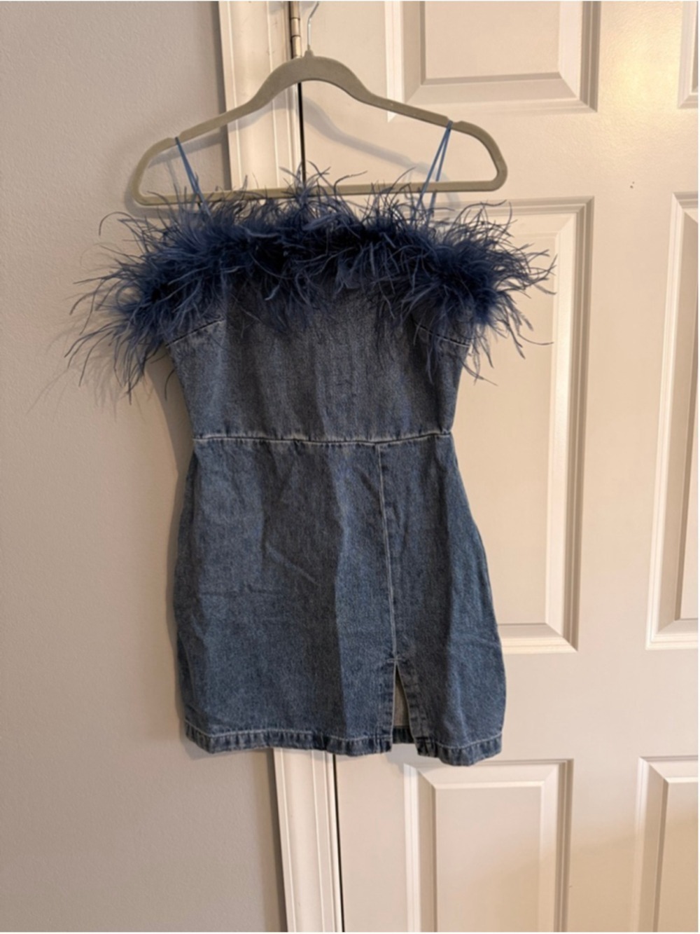 Women's Amanda Uprichard Blue Denim Feather Trim Mini Dress S - Picture 3 of 6